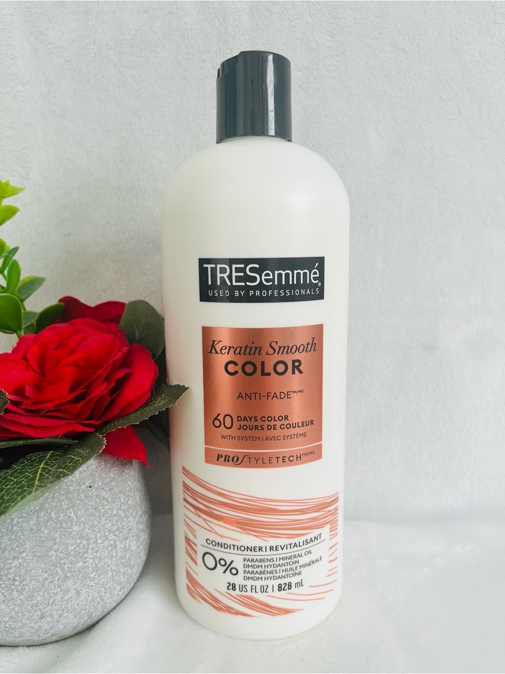 Keratin Smooth Color Conditioner for Colored Hair by Tresemmé